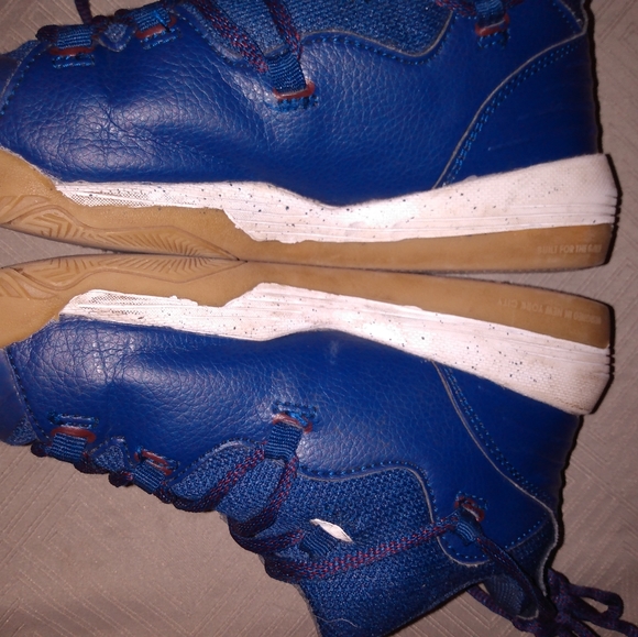 Blue and 1 shoes size 3 1/2 - Picture 4 of 10